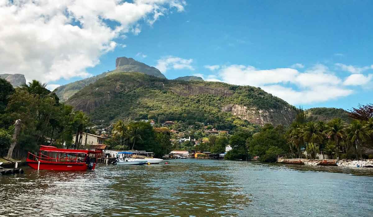 Ilha da Gigóia, acesso apenas de barco